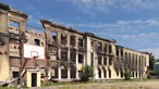 Cidade de Saltofka devastada teme que os russos voltem