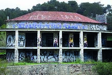 A zona onde estão as ruínas do Boa Viagem, no Vale do Jamor, vai ser alvo de intervenção 