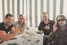 ‘Macaco’ (à esq.) e Daniel Lorenz (2º da dir.), entre amigos