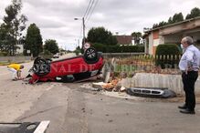 Carro capotado Albergaria