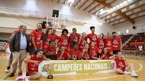 Imortal Basket de Albufeira faz história com primeiro título de campeão nacional da 1ª divisão
