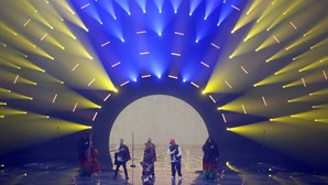 Ucrânia vence Festival Eurovisão. Portugal fica em 9.º lugar