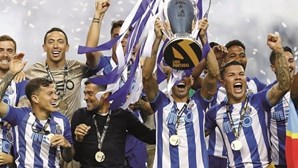 FC Porto é campeão nacional com recorde de pontos. Sérgio Conceição admite sair
