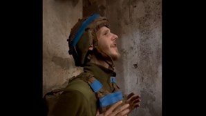 Soldado em Azovstal canta tema vencedor da Eurovisão debaixo de bombardeamentos