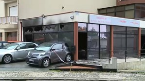 Incêndio em Stand de automóveis obriga a evacuar prédio em Braga