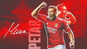 Benfica confirma contratação de Musa