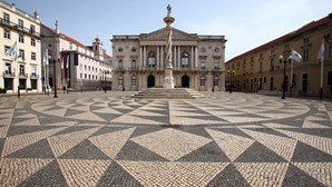 Apreendidos 60 mil euros a fiscais corruptos da Câmara de Lisboa