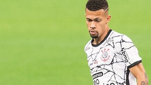 João Victor ameaça o lugar de Rúben Semedo no FC Porto