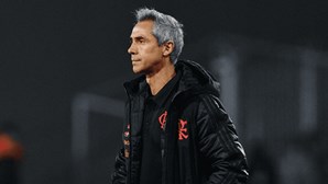 Ex-treinador do Flamengo diz que Paulo Sousa "é fraco" e que "está de brincadeira"