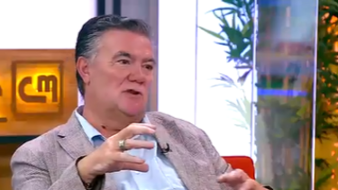 Carlos Anjos comenta caso em que ama usou spray ambientador nas fraldas de bebés