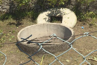 Adelina, criança, poço, Moimenta da Beira