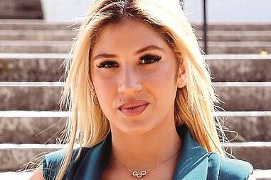 Jovem diz que o ex-futebolista é que escreveu o comunicado que publicou nas suas redes sociais a desmentir acusações