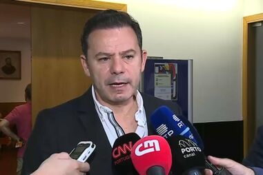 "Expectativa só pode ser boa": Luís Montenegro diz que PSD vai sair mais "unido" das eleições