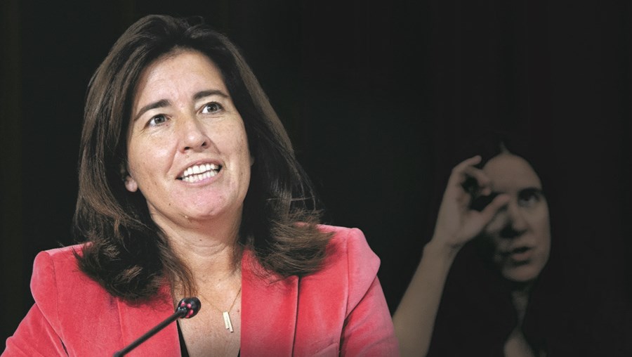 Ana Mendes Godinho lidera o Ministério da Segurança Social
