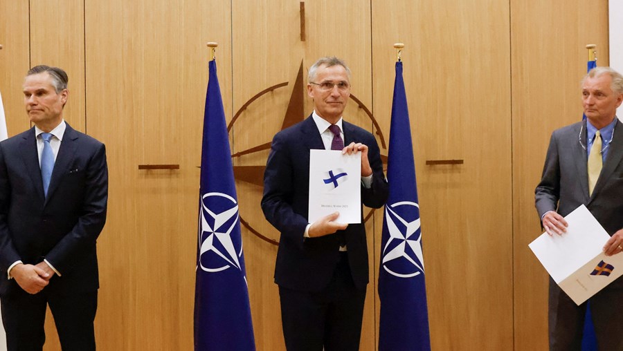 Finlândia e Suécia já formalizaram pedido de adesão à NATO	