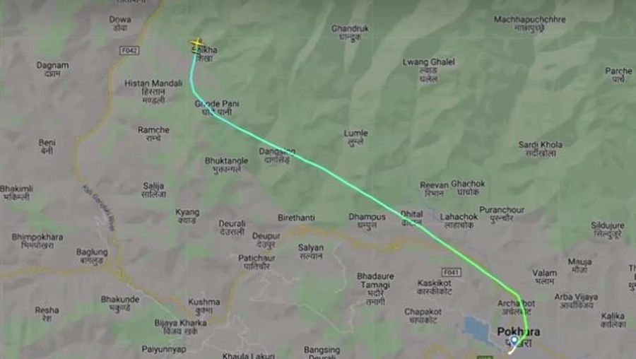 Avião desaparece no Nepal