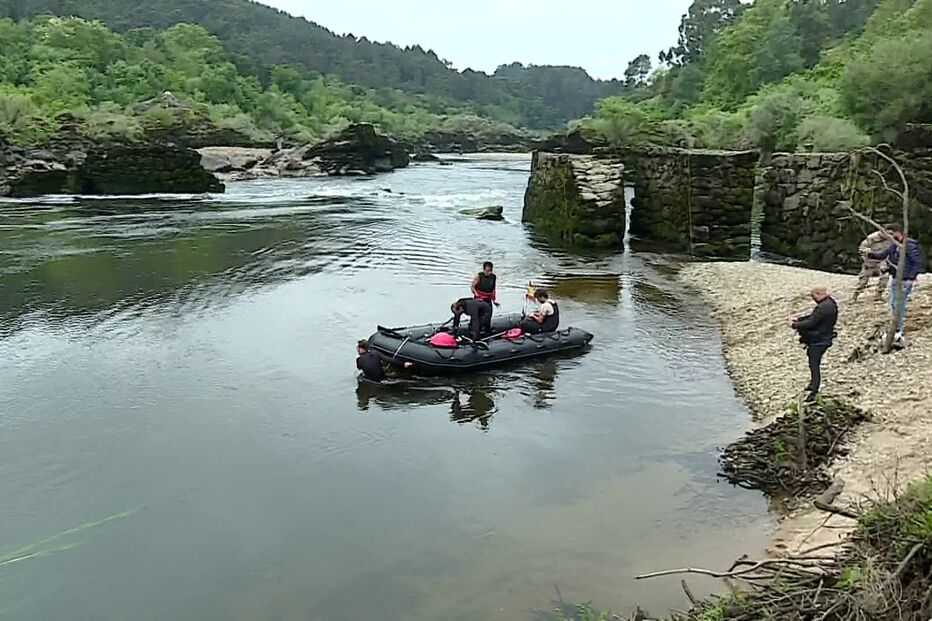 Buscas no rio Minho