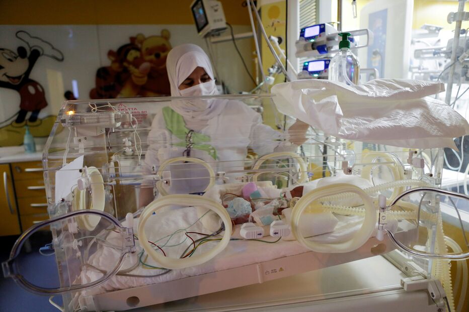 Nove bebés recém-nascidos na clínica privada em Marrocos