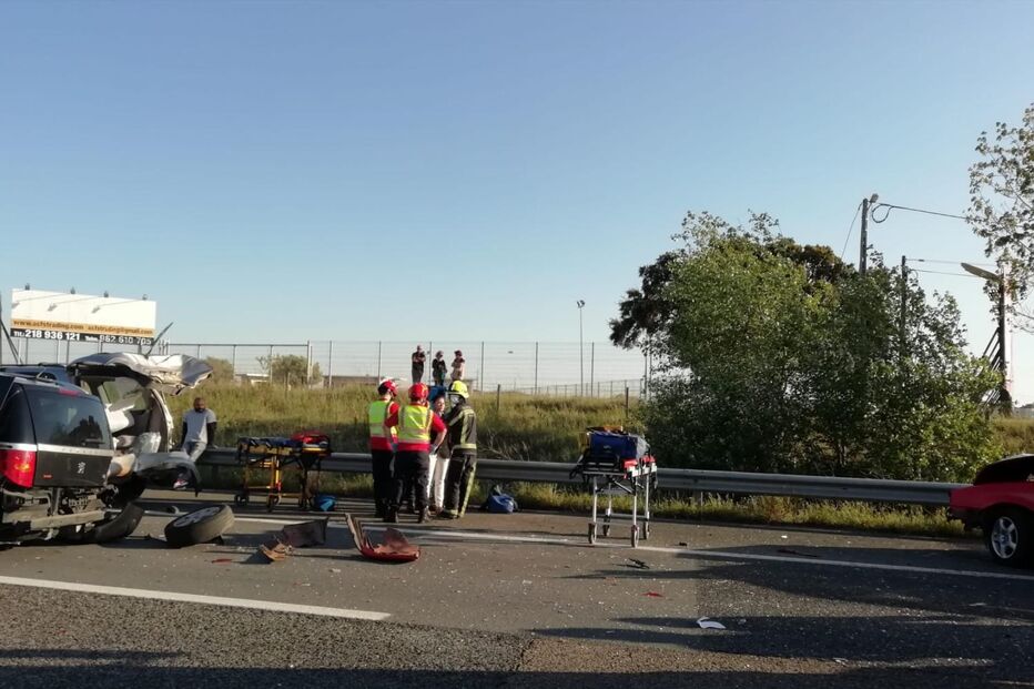 Choque em cadeia na Ponte Vasco da Gama envolveu quatro carros