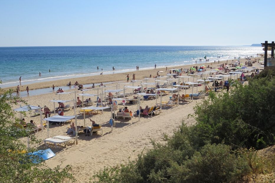 Praia do Porto de Mós, Lagos