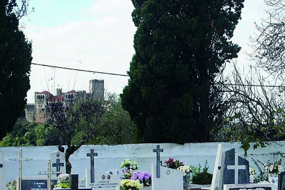 cemitério, porto de mós