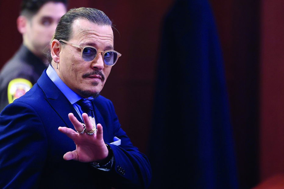 Johnny Depp foi casado com Amber Heard apenas um ano