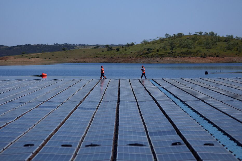 Portugal finta crise energética e cria no Alqueva maior parque solar da Europa