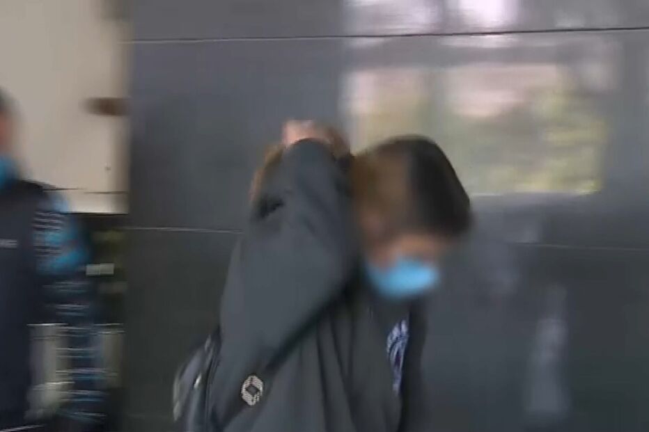 Bebé que tinha cocaína e heroína no sangue protegida mais três meses no Porto