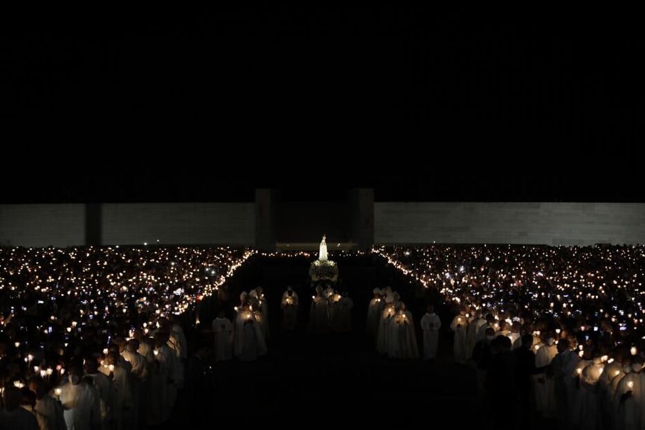 Procissão das Velas, em Fátima	