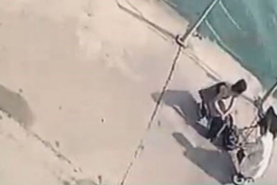 2022-05-17_19_45_12 Homem afoga-se ao tentar imitar pose icónica do Titanic com a namorada.JPG