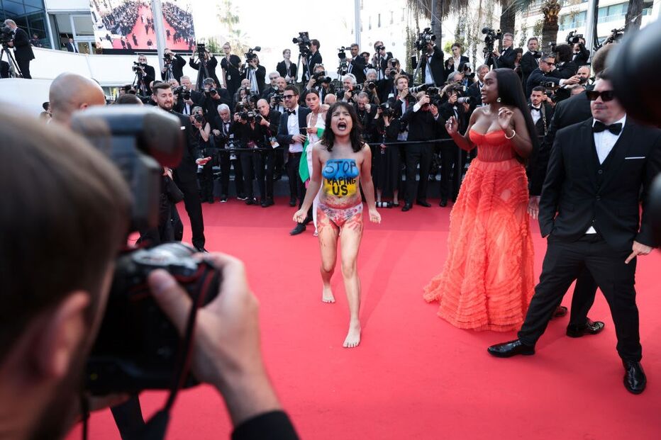 Protesto em Cannes