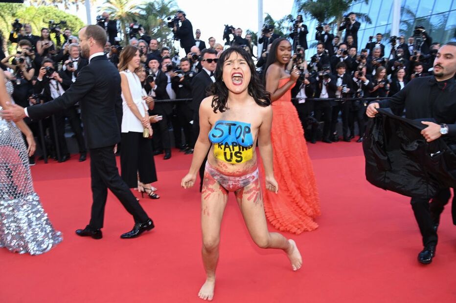 Protesto em Cannes