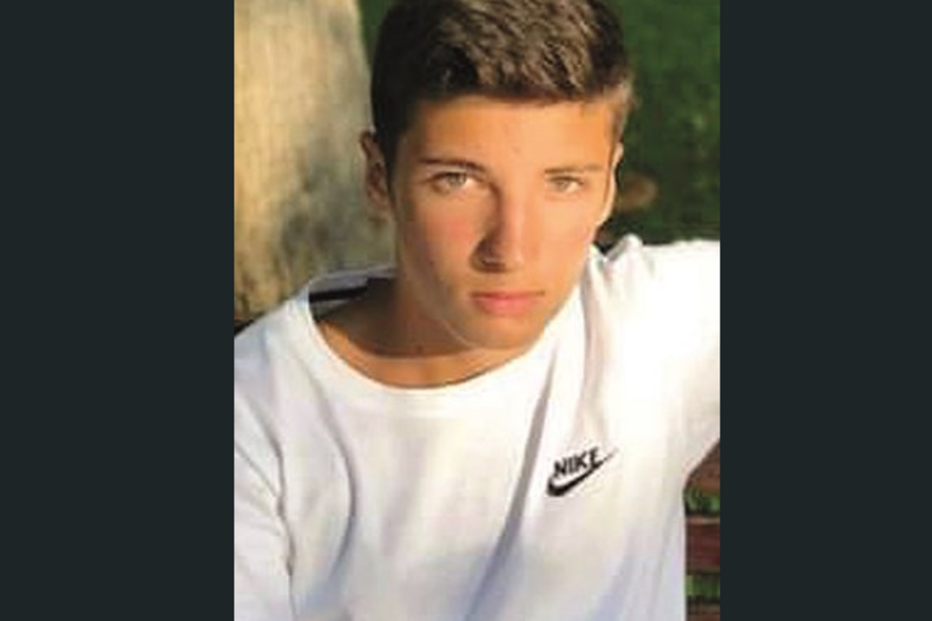 Atleta de futsal morre colhido por touro na primeira largada da Feira de Maio