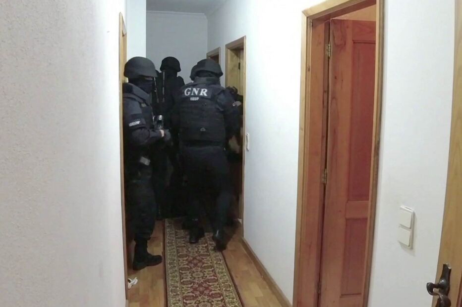 Imagem VLCSNAP-2022-05-25-19H02M02S215.JPG (14086271) (Milenium)