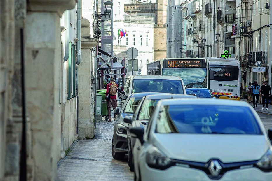 Baixa da cidade de Coimbra  e zona dos hospitais são as que motivam mais queixas
