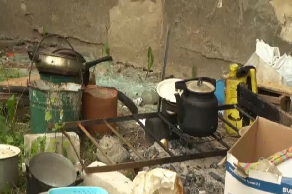 Russos deixam destruição em Pyatihatki: “A guerra tirou-me a casa, o emprego e o genro'