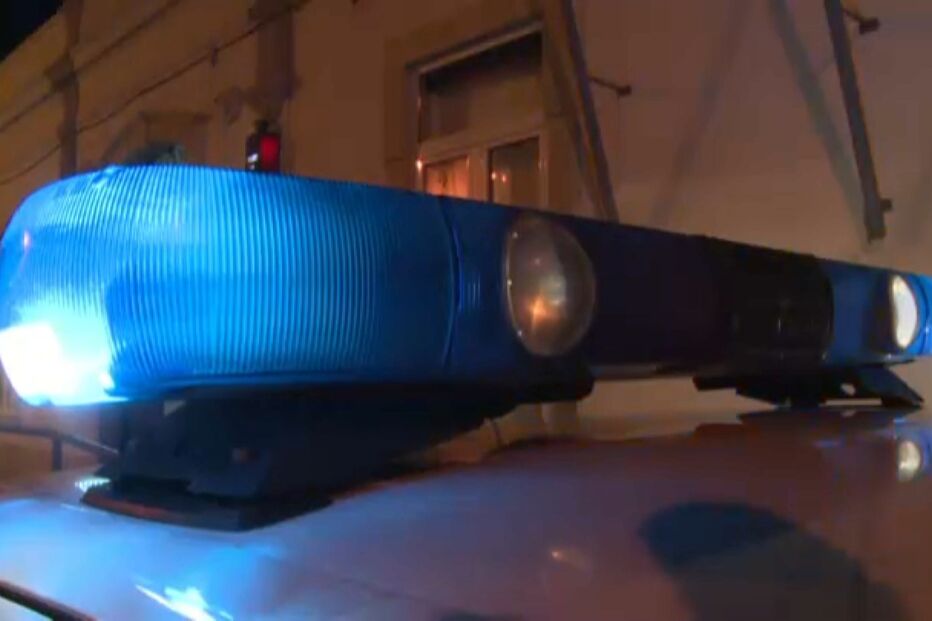 polícia, autoridades