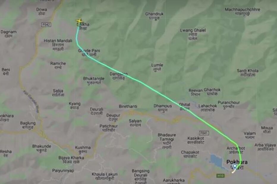 Avião desaparece no Nepal