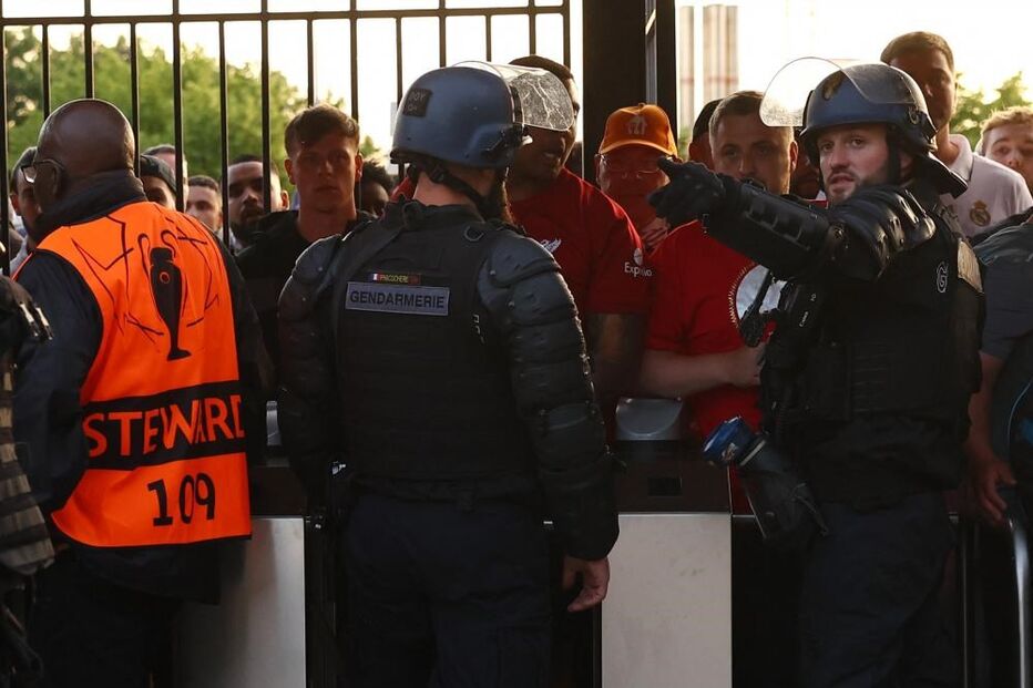 caos, confusão, final liga dos campeões