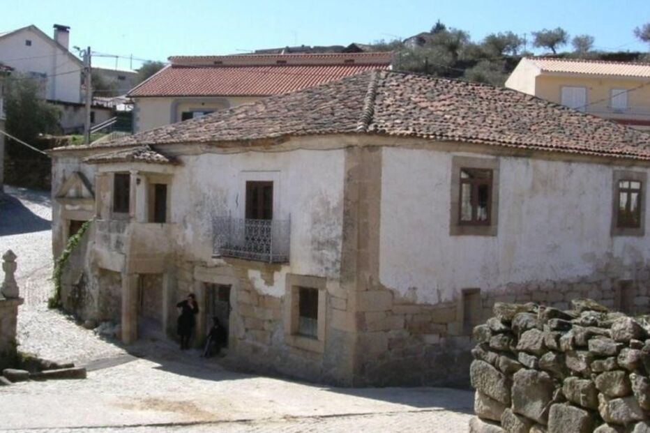 Polémica em Vale de Telhas