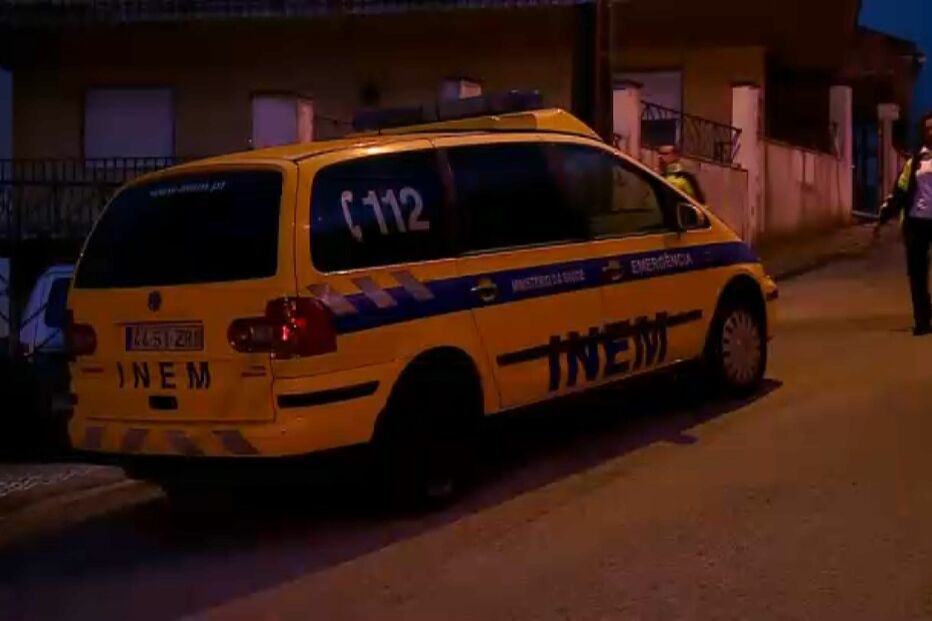 Família espancada por lugar do carro em Loures. Mulher com bebé foi estrangulada