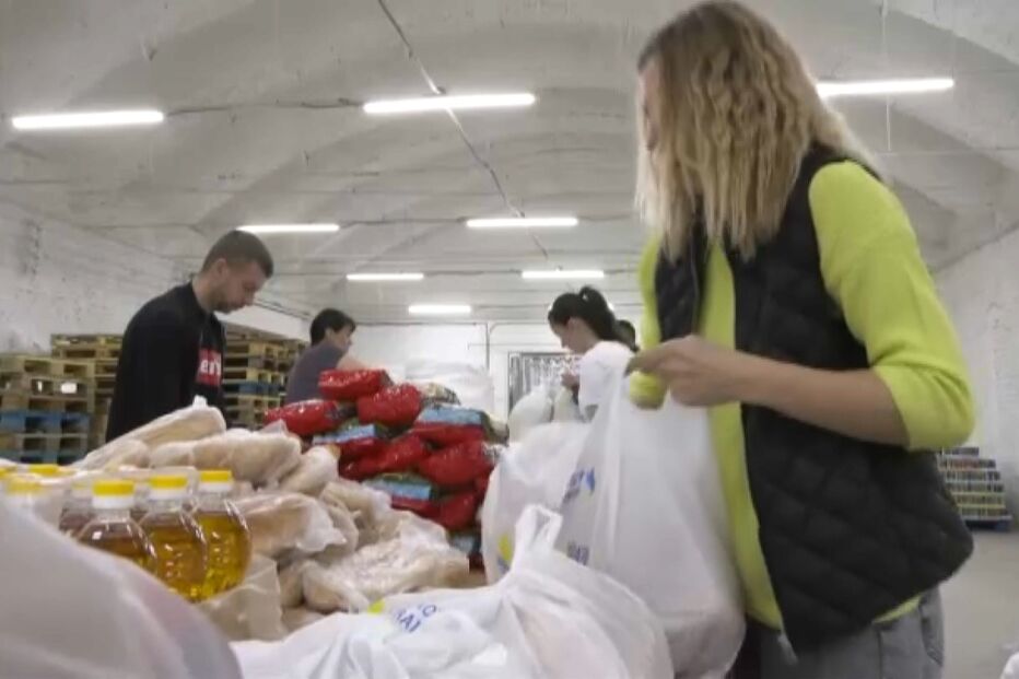'As pessoas recebem-nos com abraços', contam ao CM voluntários em Kharkiv