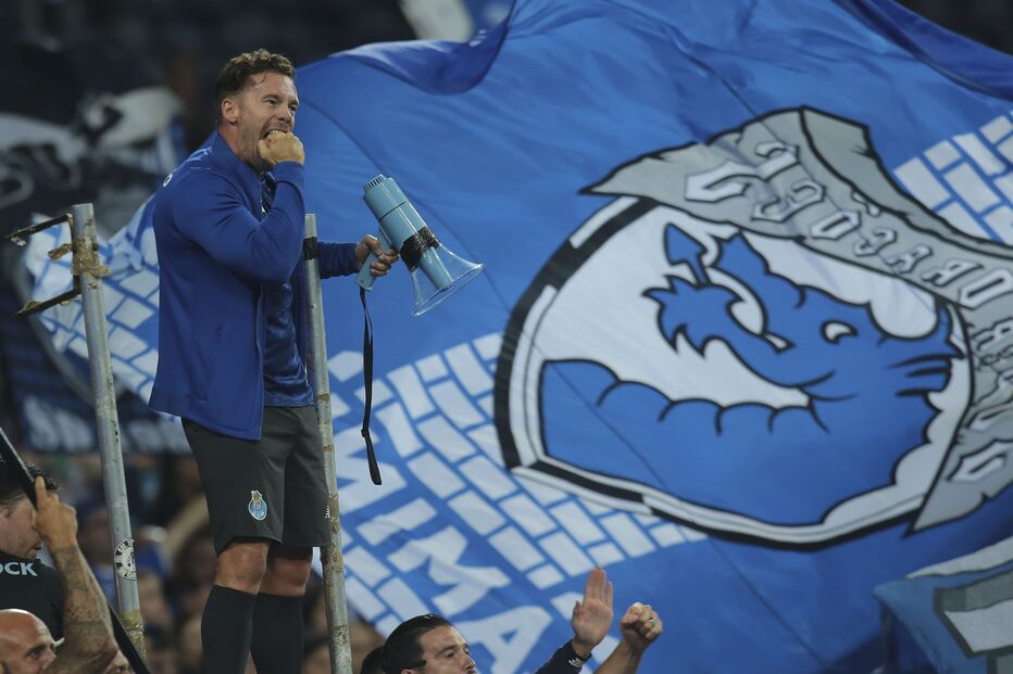 Fernando Madureira, macaco