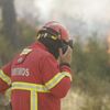 <![CDATA[ Mais de 60 operacionais apoiados por dois meios aéreos combatem chamas em Penafiel ]]>