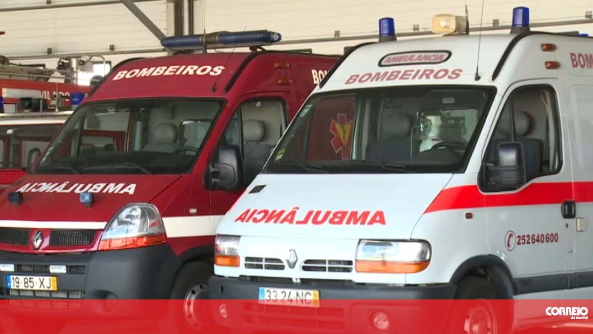 Condutor alcoolizado abalroa ambulância dos Bombeiros Voluntários de Braga  - Vídeos - Correio da Manhã