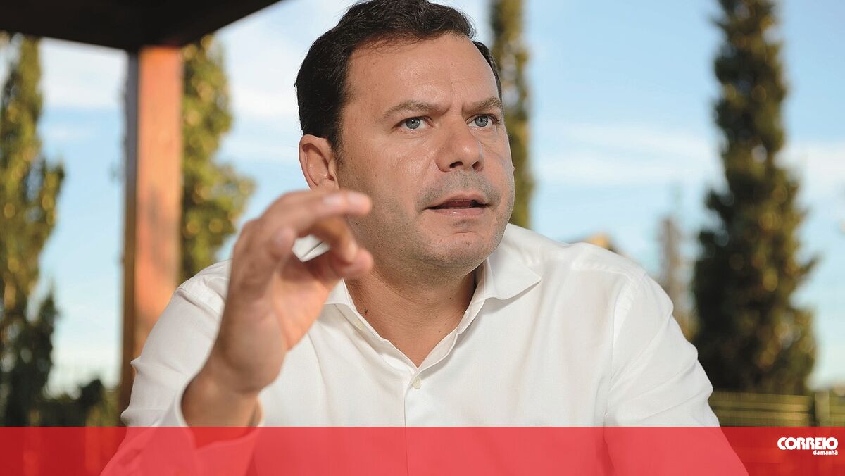 Montenegro claims a “minimal agreement” on decentralization “between the municipalities and the government”.