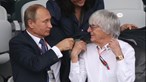 "Levava um tiro por Putin": Magnata da Fórmula 1 Bernie Ecclestone gera polémica ao apoiar presidente da Rússia