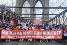 Milhares saem às ruas de Nova Iorque pelo fim da violência armada
