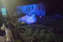 Condutor foge após despiste seguido de capotamento em Oliveira de Azeméis