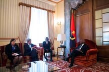 José Eduardo dos Santos e John Kerry 